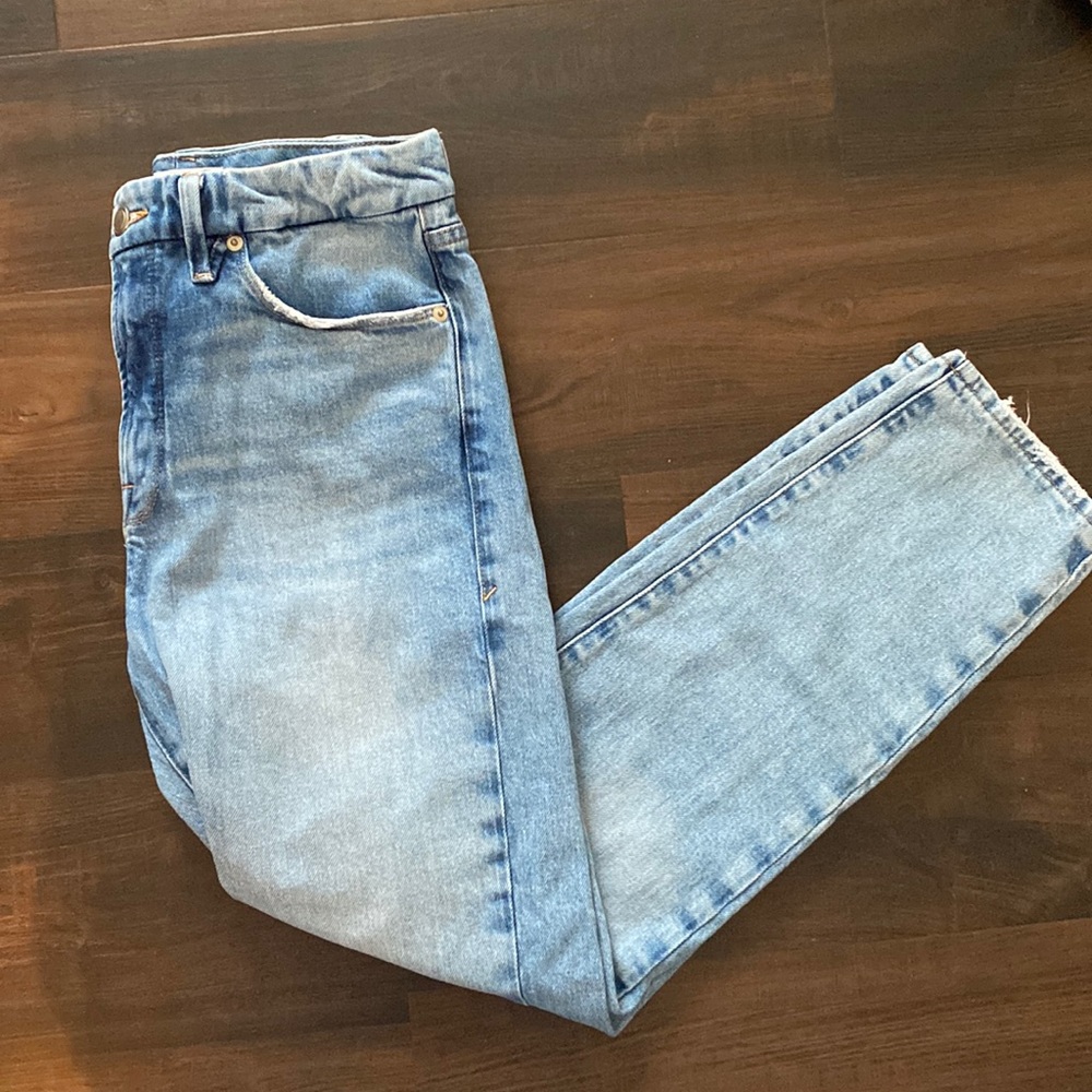 Good American Faded Light Blue High-Rise Women's Jeans